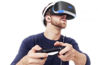       VR    Move