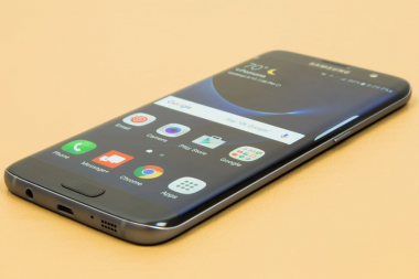 :   -Galaxy S8      
