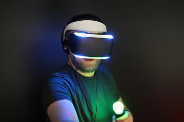  -60  PlayStation VR     2018