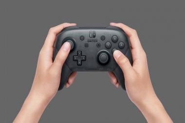    -Nintendo Switch Pro Controller 