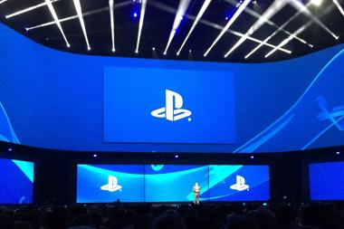    -E3  