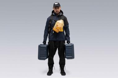 '  Death Stranding  -1,900$
