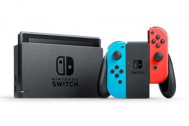 :  -Switch   ,  -4K   OLED 720p