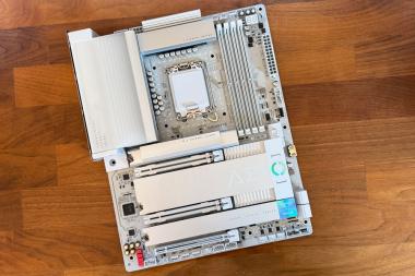 : Gigabyte Z890 Aero G