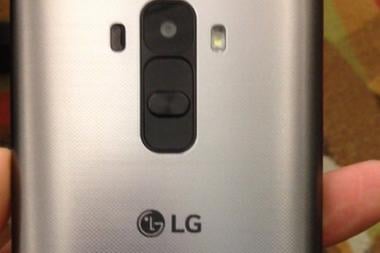     -LG G4